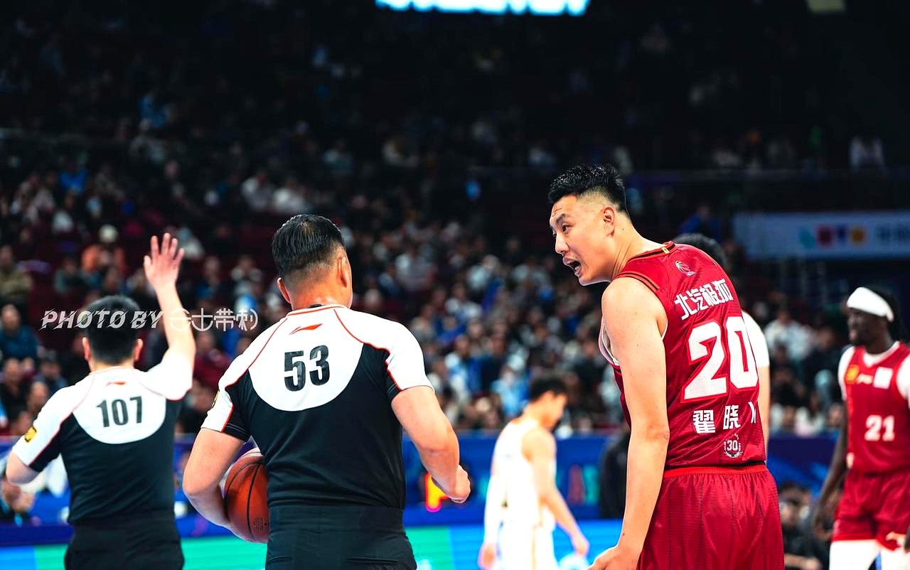 爱游戏官网集结日体能课后,北京首钢刷新队史纪录备战全明星赛,悬念犹存,训练强度明显提升的简单介绍